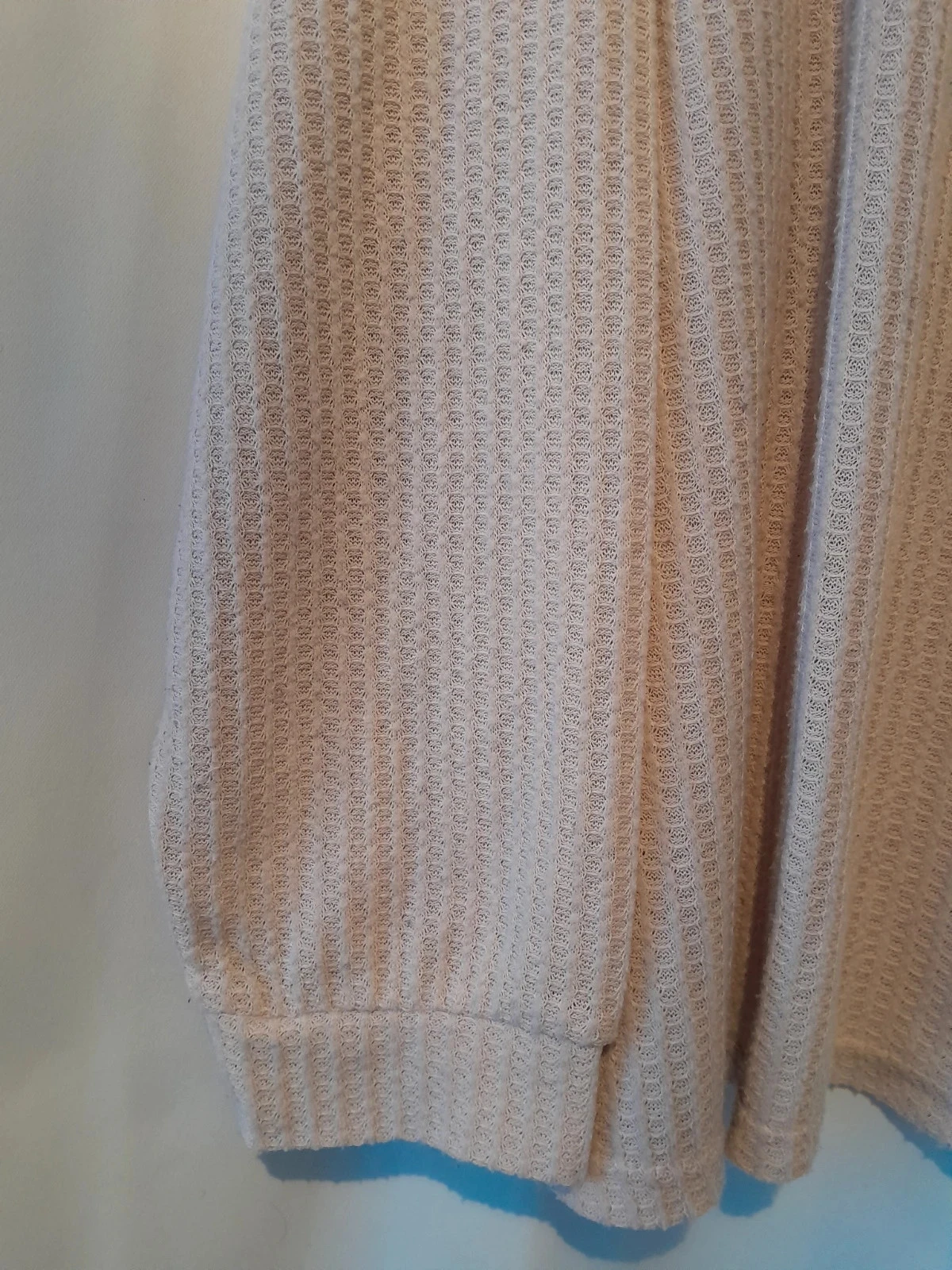 Lichtbeige casual trui, lange mouwen, maat 58-60 – photo 3